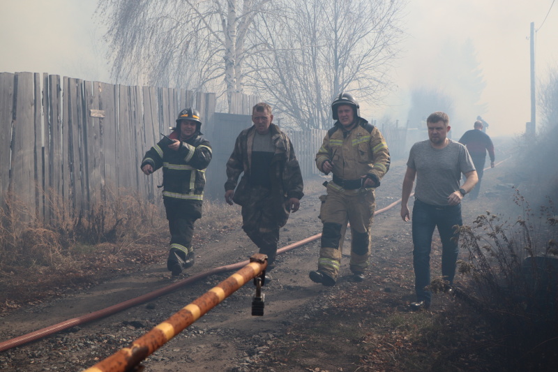 В Зауралье с начала 2022 года добровольные пожарные участвовали в тушении более 100 пожаров